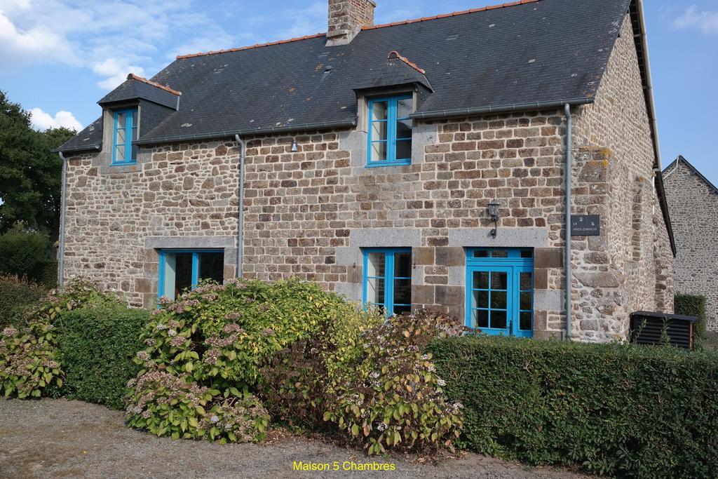 Sarl Verrerie Royale Val-Couesnon Buitenkant foto
