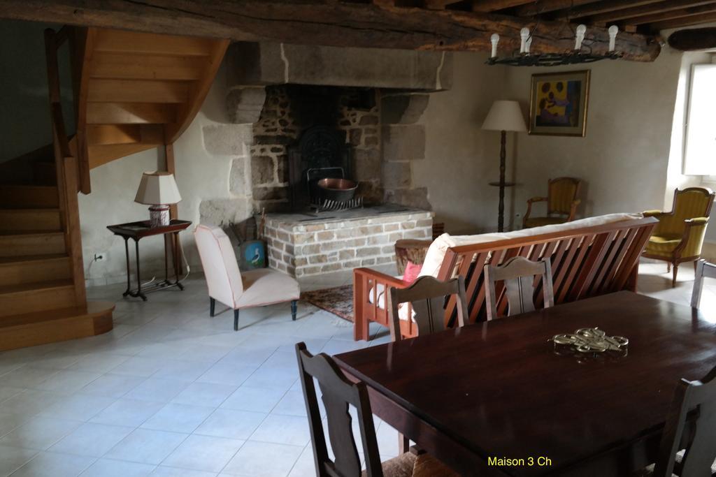 Sarl Verrerie Royale Val-Couesnon Kamer foto
